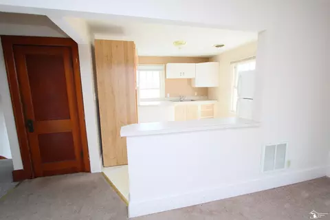 Living - 624 Waterloo, Monroe, MI 48161 photo 4 of 4