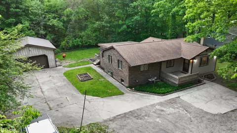 2047 Hickory, Lapeer, MI 48446