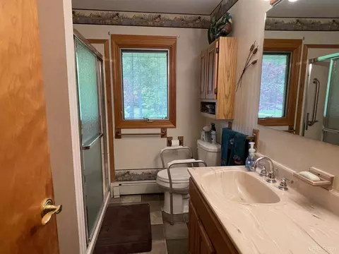 Bath - W18394 H-42, Germfask, MI 49836 photo 5 of 7