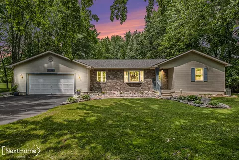 8122 Beecher, Flushing, MI 48433