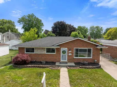 Exterior - 13040 Common, Warren, MI 48088 photo 4 of 9