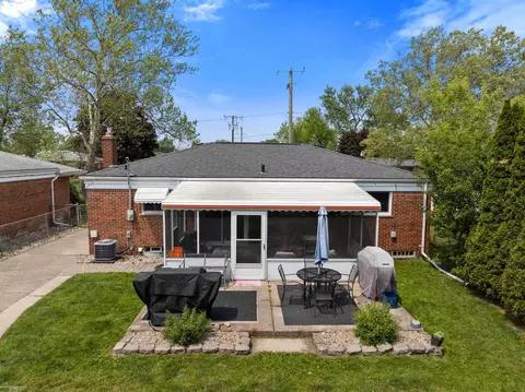 Other - 13040 Common, Warren, MI 48088 photo 1 of 11