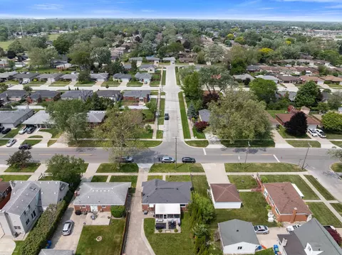 View/Area - 13040 Common, Warren, MI 48088 photo 3 of 3