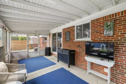 Exterior - 13040 Common, Warren, MI 48088 photo 6 of 9