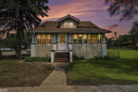 148 N Wayne, Westland, MI 48185