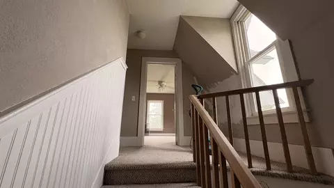 Entry Way - Undisclosed, Harrison, MI 48625 photo 4 of 9