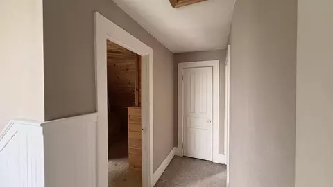 Entry Way - Undisclosed, Harrison, MI 48625 photo 7 of 9