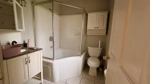 Bath - Undisclosed, Harrison, MI 48625 photo 1 of 1
