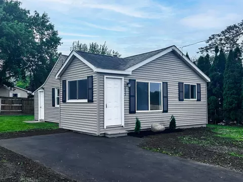 1492 Webber, Burton, MI 48529
