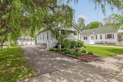 2121 4th, Bay City, MI 48708