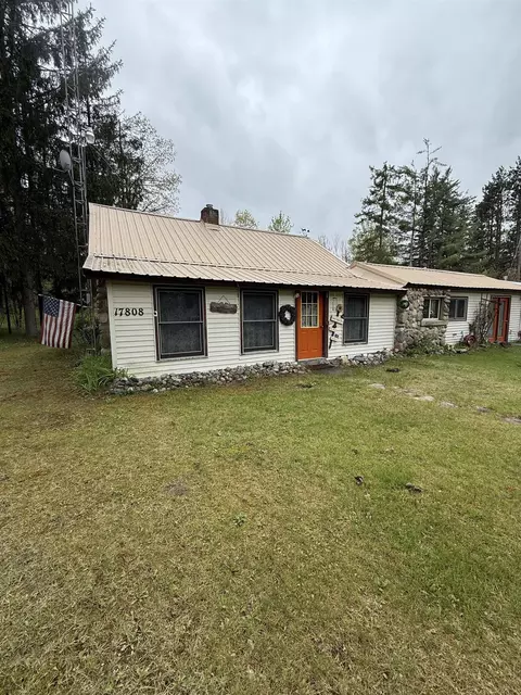 17808 Greasy Crk, Atlanta, MI 49709