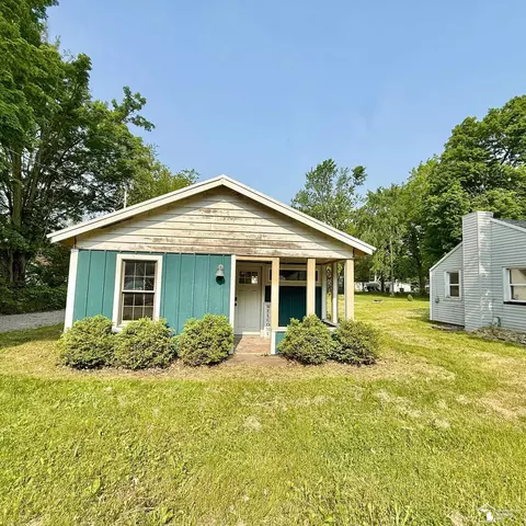 Exterior - 440 Cherry, Manitou Beach, MI 49253 photo 1 of 6