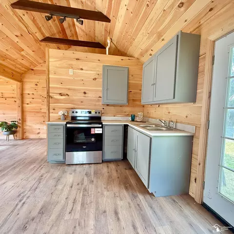 Kitchen - 440 Cherry, Manitou Beach, MI 49253 photo 4 of 6