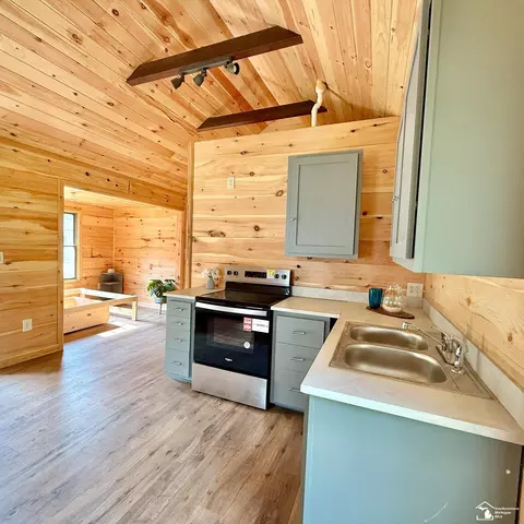 Kitchen - 440 Cherry, Manitou Beach, MI 49253 photo 5 of 6