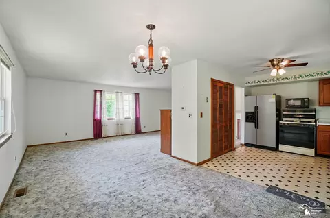 Living - 21302 Dean St, Romulus, MI 48174 photo 4 of 5