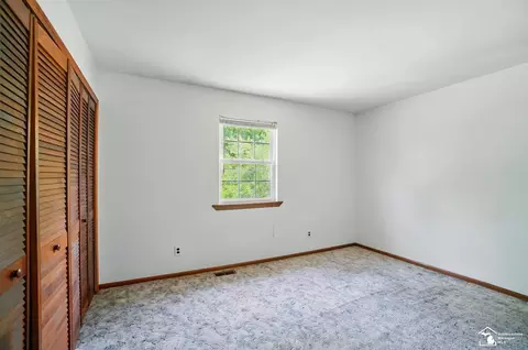 Bedroom - 21302 Dean St, Romulus, MI 48174 photo 9 of 12