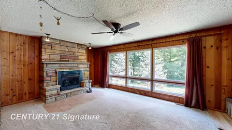 8285 Seymour, Flushing, MI 48433 photo 4