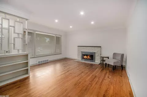 Living - 17844 Stephens, Eastpointe, MI 48021 photo 1 of 2