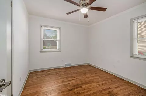 Bedroom - 17844 Stephens, Eastpointe, MI 48021 photo 3 of 3