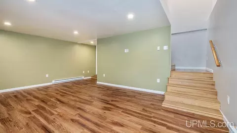 809 E D, Iron Mountain, MI 49801 photo 22