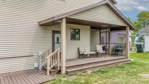 809 E D, Iron Mountain, MI 49801 photo 33
