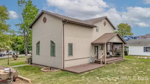 809 E D, Iron Mountain, MI 49801 photo 31