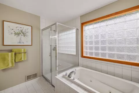 46703 Albany, Macomb, MI 48044 photo 19