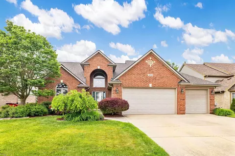 46703 Albany, Macomb, MI 48044