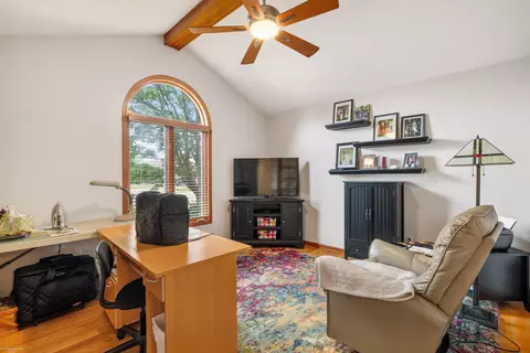 46703 Albany, Macomb, MI 48044 photo 12