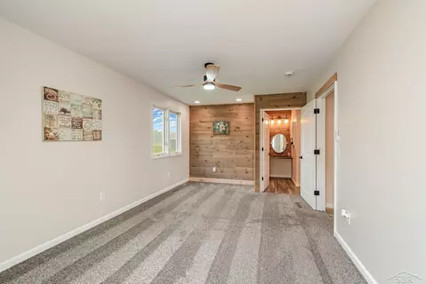 Bedroom - 6835 Hackett, Freeland, MI 48623 photo 2 of 5