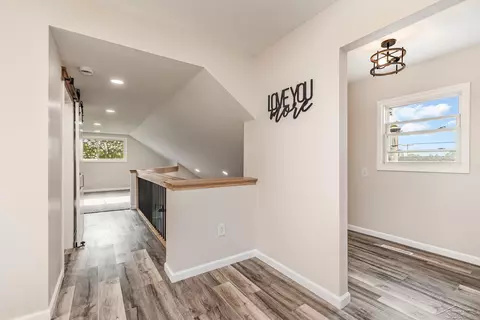 Entry Way - 6835 Hackett, Freeland, MI 48623 photo 3 of 3