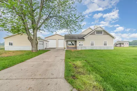 Exterior - 6835 Hackett, Freeland, MI 48623 photo 1 of 4