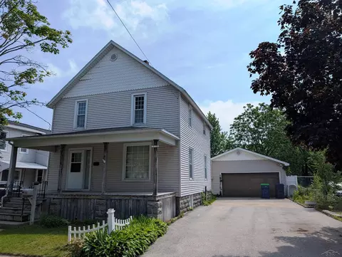 208 State, Bay City, MI 48706