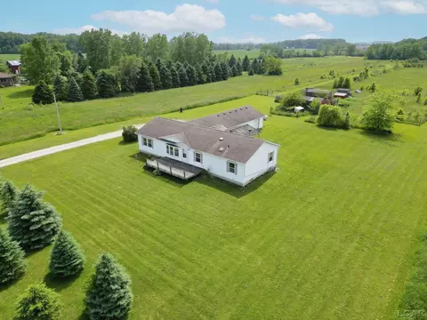 7887 Turk, Ottawa Lake, MI 49267