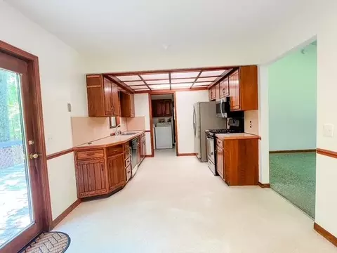 Kitchen - 624 E Surrey, Farwell, MI 48622 photo 1 of 3