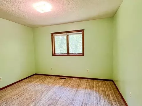 Bedroom - 624 E Surrey, Farwell, MI 48622 photo 3 of 8