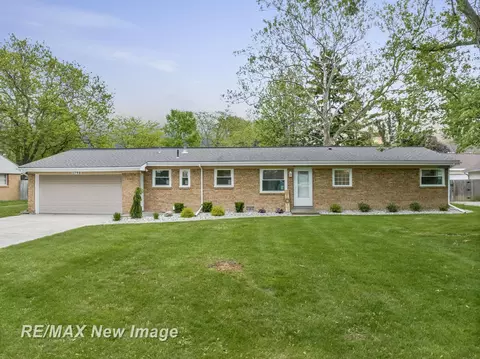 1790 Seminole, Saginaw, MI 48638