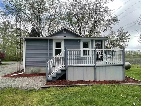 Exterior - 6301 E Albain, Monroe, MI 48161 photo 2 of 4