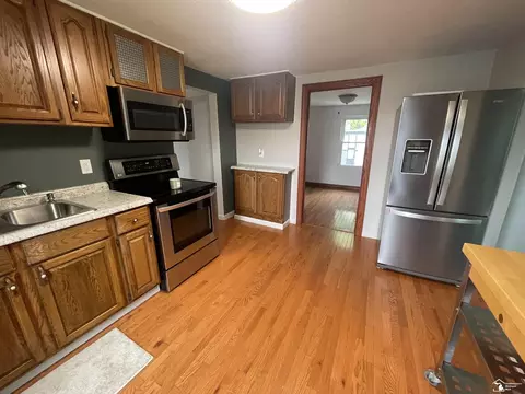 Kitchen - 6301 E Albain, Monroe, MI 48161 photo 1 of 3