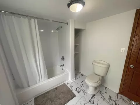 Bath - 6301 E Albain, Monroe, MI 48161 photo 1 of 1