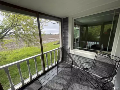 Exterior - 6301 E Albain, Monroe, MI 48161 photo 4 of 4