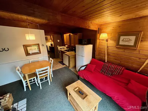 E6280 Snowdrift #4, Bessemer, MI 49938
