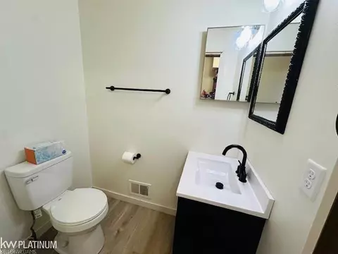 Bath - 16754 Sarno, Macomb, MI 48044 photo 3 of 3