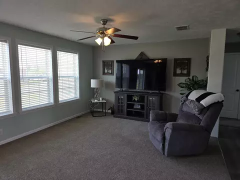 4975 E Bennington, Durand, MI 48429 photo 17