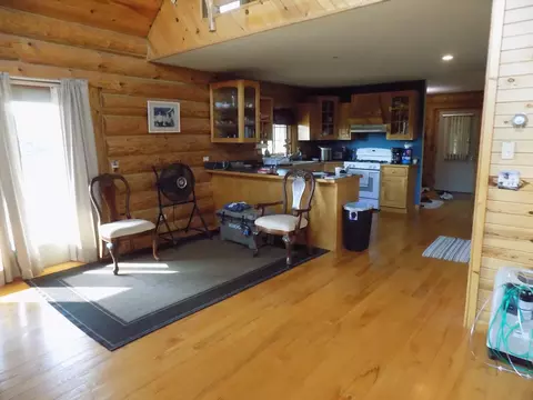 Kitchen - 2056 Ridge, Gladwin, MI 48624 photo 2 of 4