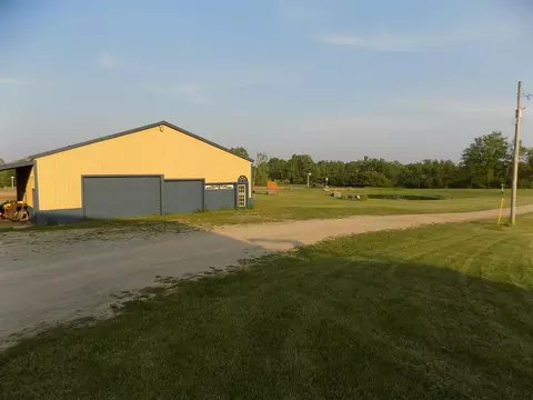 Exterior - 2056 Ridge, Gladwin, MI 48624 photo 22 of 31