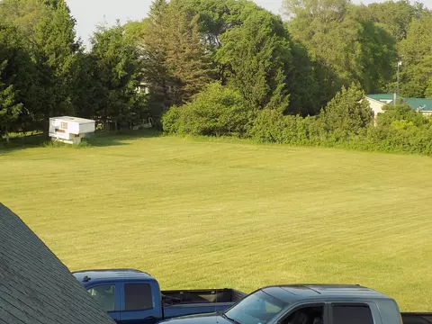 Exterior - 2056 Ridge, Gladwin, MI 48624 photo 10 of 31
