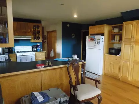Kitchen - 2056 Ridge, Gladwin, MI 48624 photo 4 of 4