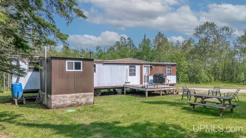 14432 2725, Rapid River, MI 49878 photo 10