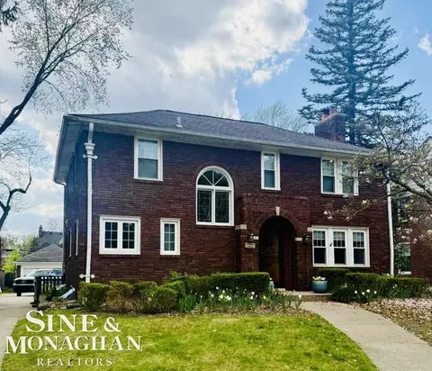 1239 Yorkshire, Grosse Pointe Park, MI 48230